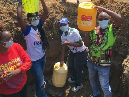 The Rotary clubs in Mombasa hands-on help